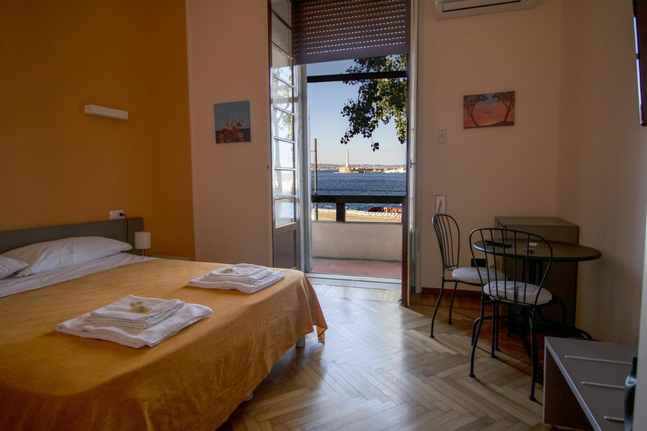 Teatro Sullo Stretto Lägenhet Messina Exteriör bild